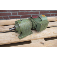 32 RPM 0,37 KW Asmaat 25 mm. Used